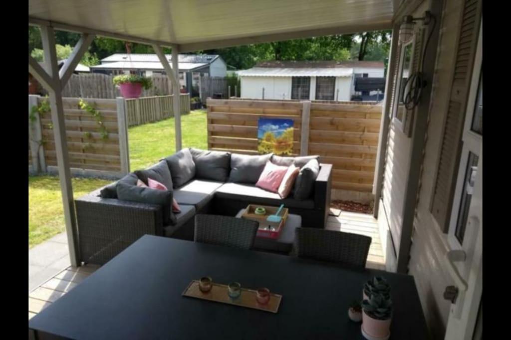 Chalet Te Huur Op *****Camping Terspegelt 4 Personen Eersel Dış mekan fotoğraf
